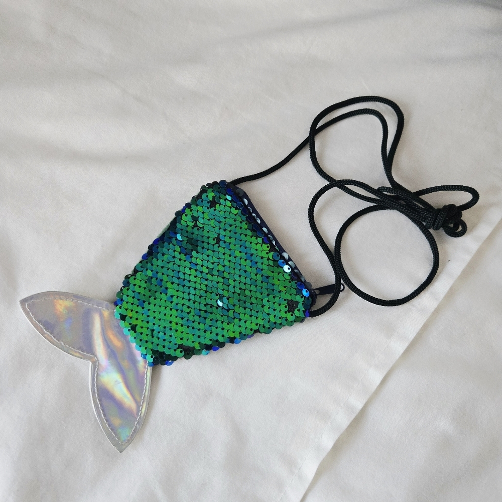 New Tiny Sequin Mermaid Fish Metallic Irridescent Tiny Purse